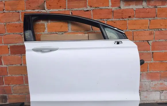 Ford Mondeo MK V Front door
