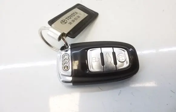 Ignition key/card
