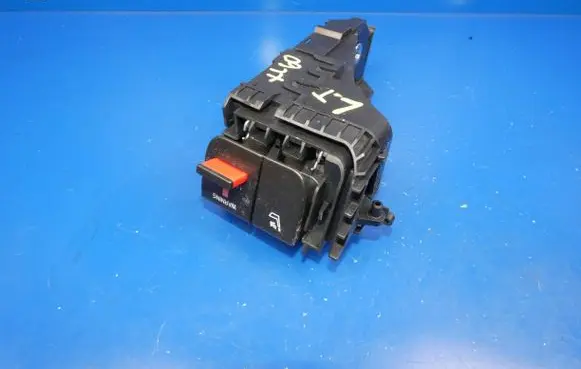 Volvo XC60 Seat back rest lock catch 01043851001BCZ 01043851001B