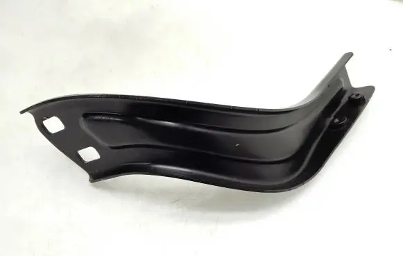 Headlight/headlamp mounting bracket