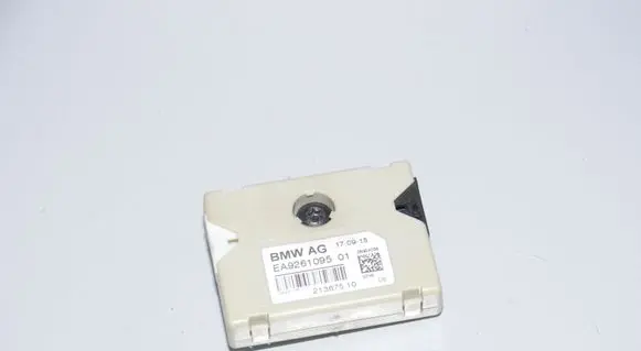 BMW 6 F06 Gran coupe Aerial antenna amplifier 9261095 65209261095