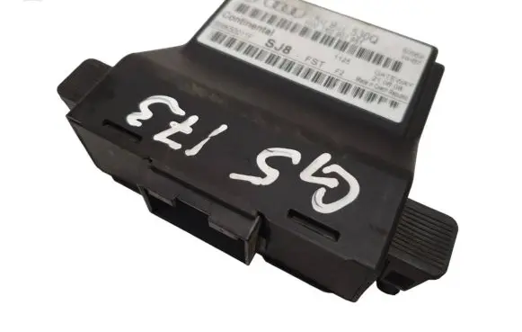 Volkswagen Golf V Gateway control module 1K0907530Q 1K0907951