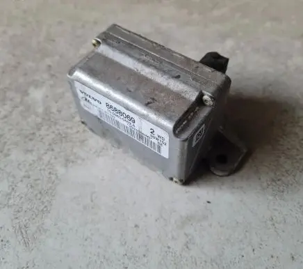 Volvo S60 ESP acceleration yaw rate sensor 8688068 8688069