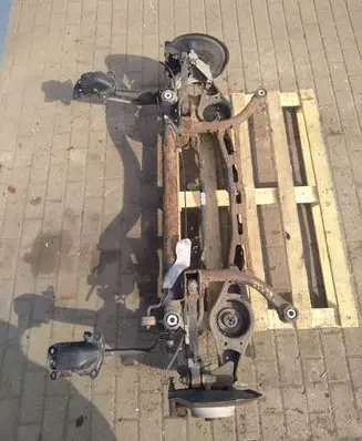 Volkswagen PASSAT B6 Rear subframe 