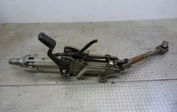 Seat Altea XL Steering wheel axle
