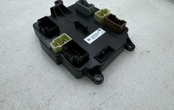 Tesla Model X Door control unit/module 106205600D PGZ231600032330