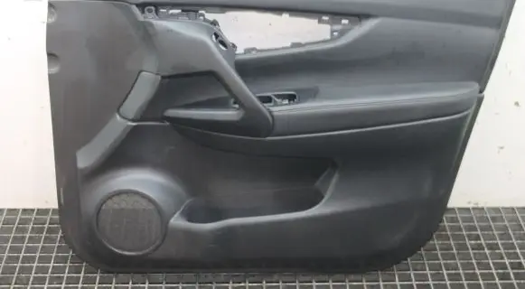 Nissan Qashqai Front door card panel trim 809224EA1A