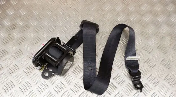 Nissan Leaf II (ZE1) Front seatbelt 638265101E