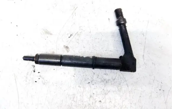 Nissan Almera Tino Fuel injector 484391 0y18484391