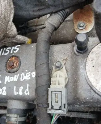 Ford Mondeo MK IV Camshaft position sensor