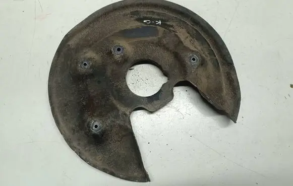 Volkswagen Tiguan Rear brake disc plate dust cover 5N0615611