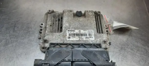 Opel Astra H Engine control unit/module ECU
