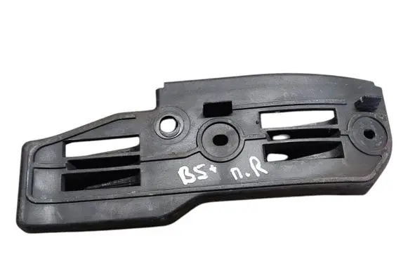 Volkswagen PASSAT B5.5 Front bumper mounting bracket 3B0807184E