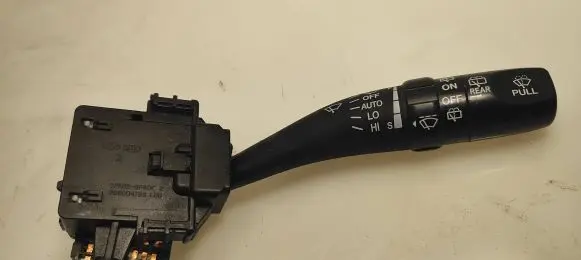 Hyundai Santa Fe Wiper control stalk 202004726