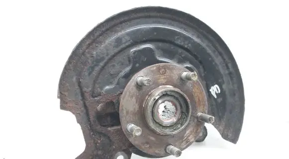 Nissan Leaf I (ZE0) Front wheel hub