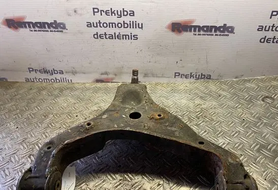 Mercedes-Benz Sprinter W906 Front lower control arm/wishbone