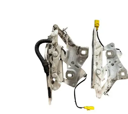 Audi A4 S4 B9 8W Engine bonnet/hood hinges 8W0823301E 8W0823302E
