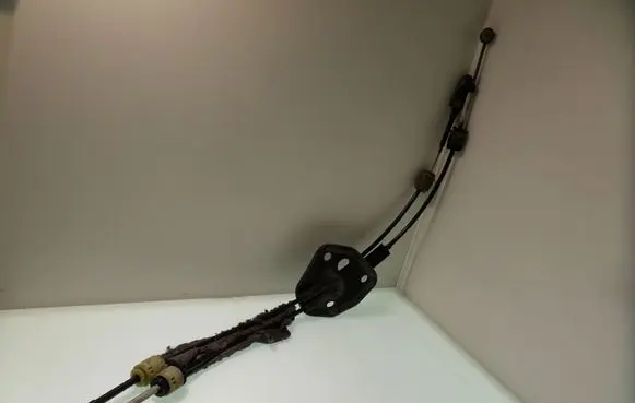 Renault Scenic II - Grand scenic II Gear shift cable linkage