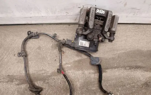 KIA Sportage Rear brake caliper 710R0JJF0352