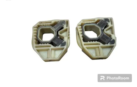 Volkswagen Caddy Radiator mount bracket 1K0121867B