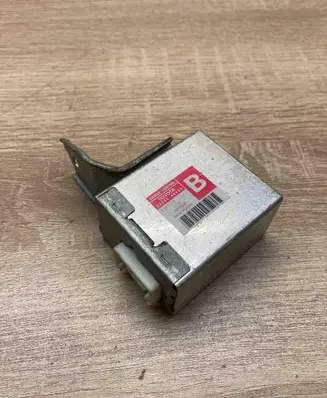 Lexus RX 300 Cruise control unit/module 8824048030 0369001461