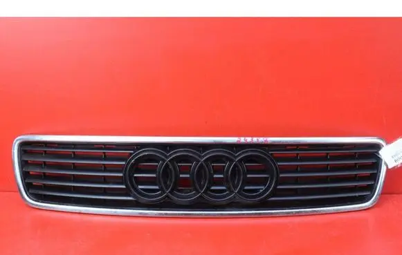 Audi A4 S4 B5 8D Front grill 8D0853651J