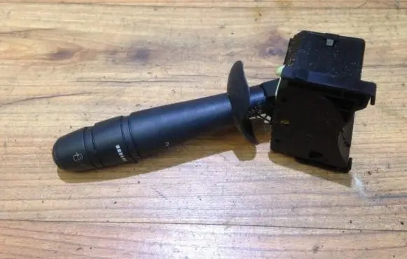 Renault Laguna II Wiper control stalk 8200012245 31447701ar