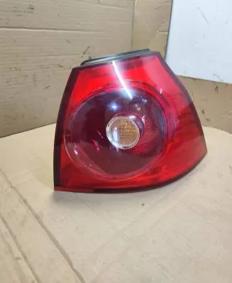 Volkswagen Golf V Rear/tail lights 1K6945112R