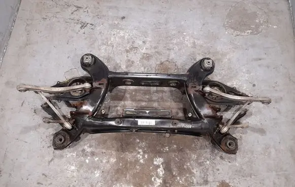 Mercedes-Benz E W212 Rear axle beam 2123503201 2043500141