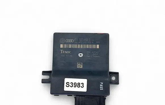Audi A6 S6 C6 4F Gateway control module 4F0907468D 4F0910468A