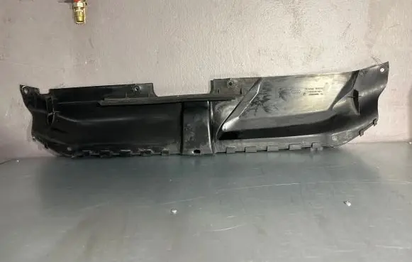Audi A4 S4 B8 8K Top upper radiator support slam panel 8K0807081
