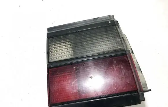 Volkswagen PASSAT B3 Tailgate rear/tail lights 357945107
