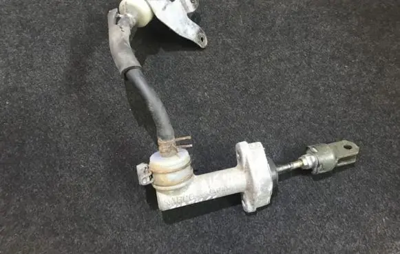 KIA Joice Clutch master cylinder