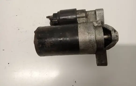Citroen C4 I Starter motor 1005821815 GG36U