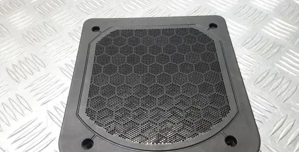 BMW X1 F48 F49 Subwoofer grill/trim 9265334