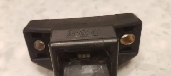 Renault Clio I Tailgate opening switch 