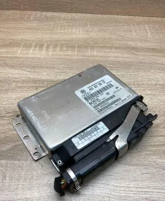 Audi A4 S4 B5 8D Gearbox control unit/module 8D0927156CF 0260002644 WITHPLUG