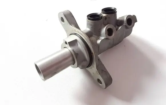Citroen Berlingo Master brake cylinder 821372 17507916327 A2610244