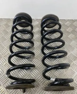 Volkswagen PASSAT B8 Rear coil spring 3Q0511115N
