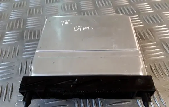 Volvo XC90 Engine control unit/module 08675761A 0261207809 1039S00000