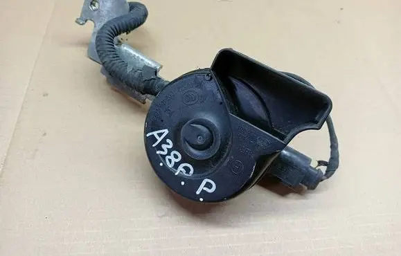 Audi A3 S3 8V Horn signal 5Q0951223A 17343