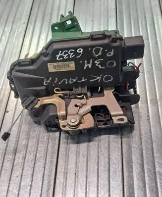 Skoda Octavia Mk1 (1U) Front door lock 3B1837016AD 992620101