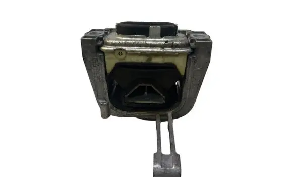 Volkswagen Golf VII Engine mount bracket 5Q0199262DE