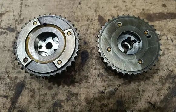 Toyota Auris E180 Camshaft pulley/ VANOS 130500T050 1307037010 2ZRFE