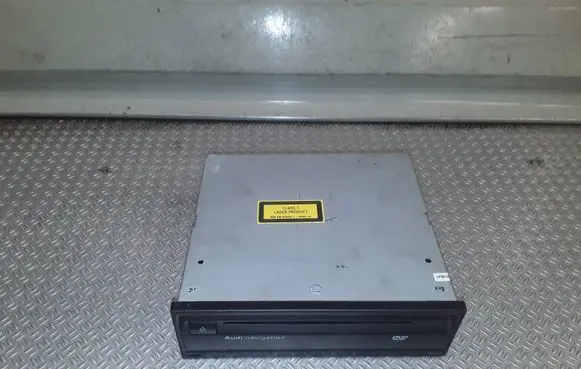Audi A6 S6 C6 4F Navigation unit CD/DVD player 4E0919887M 4E0910888E