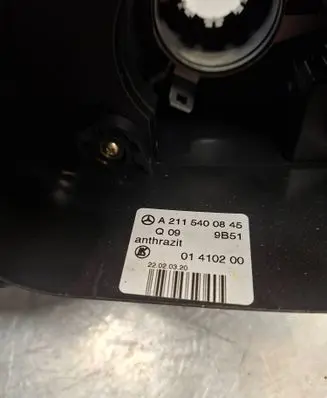 Steering wheel column trim