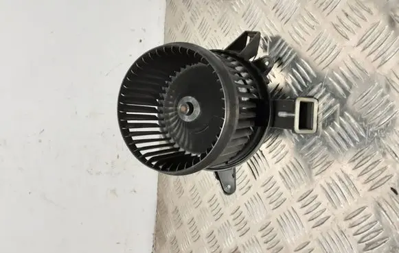 Jeep Renegade Heater fan/blower 5T6130100