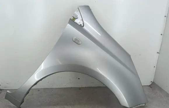 Nissan Note (E11) Fender KY0