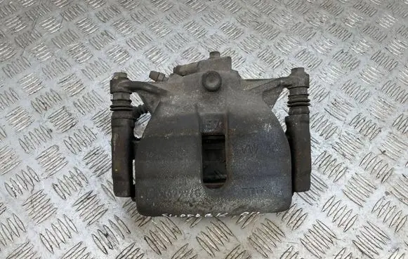 Skoda Superb B8 (3V) Front brake caliper