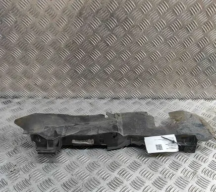 Audi Q7 4L Intercooler air guide/duct channel 4L0121284H